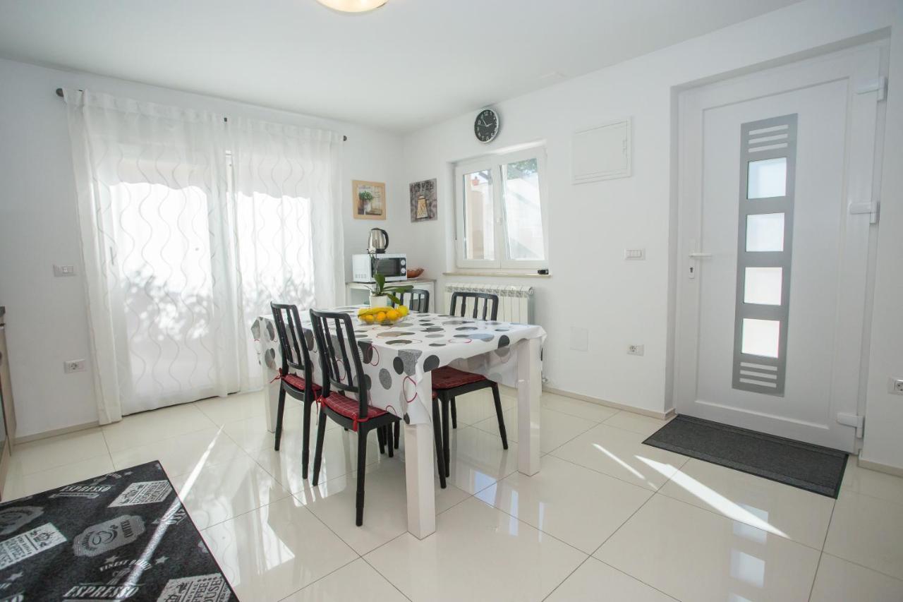 Zagar Apartment Poreč Extérieur photo